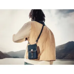 GRAMS(28) รุ่น 701 Urban Phone Sling - กระเป๋าสะพายข้าง - สี Green