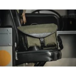 GRAMS(28) รุ่น 302 Adventure Sling - กระเป๋าสะพายข้าง - สี Olive