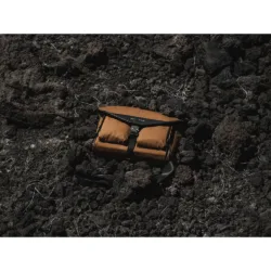 GRAMS(28) รุ่น 302 Adventure Sling - กระเป๋าสะพายข้าง - สี Tan