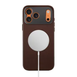Sandmarc รุ่น Pro Leather Case - เคส iPhone 17 Pro - สี Brown