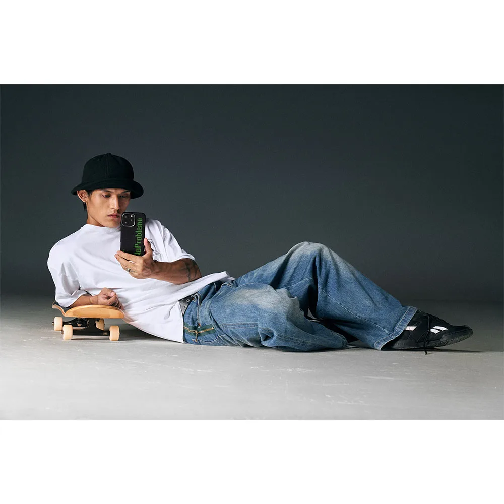 Pitaka รุ่น Ultra-Slim Case - เคส iPhone 17 Pro - สี NoProblemo 5 Pitaka รุ่น Ultra-Slim Case - เคส iPhone 17 Pro - สี NoProblemo - Image 5