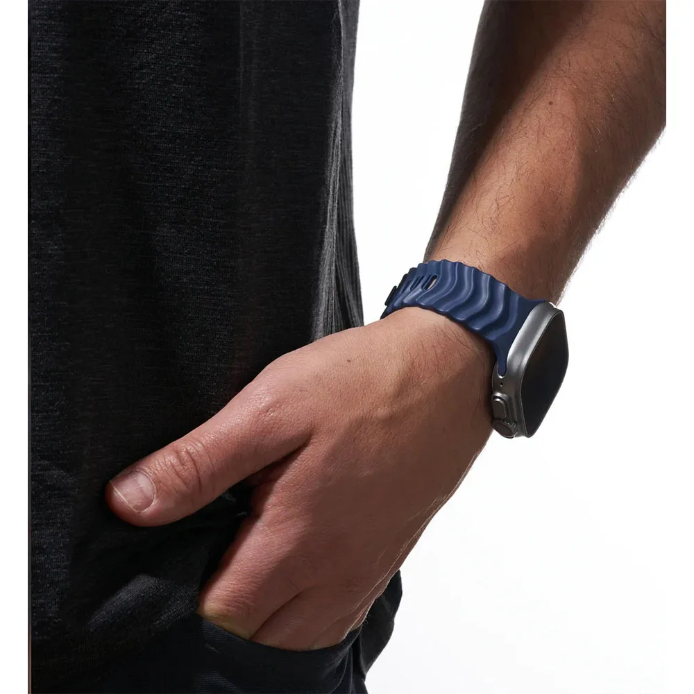 Materik รุ่น FKM Ripple Band - สายนาฬิกา Apple Watch 42(3)/44/45/46/49mm - สี Ivory Sand 5 Materik รุ่น FKM Ripple Band - สายนาฬิกา Apple Watch 42(3)/44/45/46/49mm - สี Ivory Sand - Image 5