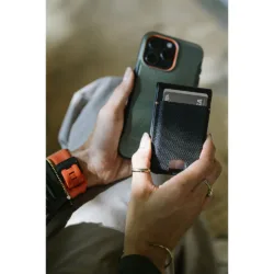 UAG รุ่น Metropolis Wallet - ที่เก็บบัตรติดหลังมือถือ - สี Kevlar Burnt Orange