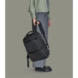 Tucano รุ่น Lunar Backpack - กระเป๋าเป้ Laptop 15.6"/MacBook Pro 16" - สี Black 13 Tucano รุ่น Lunar Backpack - กระเป๋าเป้ Laptop 15.6"/MacBook Pro 16" - สี Black