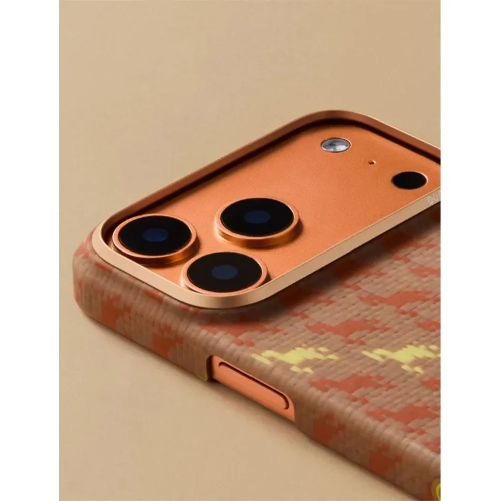 Pitaka รุ่น Happiness Rides Edge Case (PitaTap™) - เคส iPhone 16 Pro Max - สี Indigo 6 Pitaka รุ่น Happiness Rides Edge Case (PitaTap™) - เคส iPhone 16 Pro Max - สี Indigo - Image 6