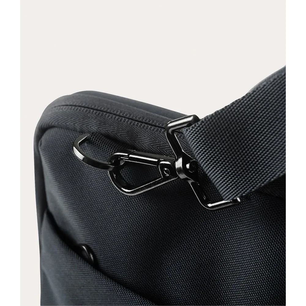 Tucano รุ่น Darkolor Brief - กระเป๋า Laptop 14"/MacBook Pro 14" - สี Black 3 Tucano รุ่น Darkolor Brief - กระเป๋า Laptop 14"/MacBook Pro 14" - สี Black - Image 3