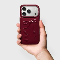 Casetify รุ่น Pillow Case - เคส iPhone 17 Pro - สี Ruby Red Bow 11 Casetify รุ่น Pillow Case - เคส iPhone 17 Pro - สี Ruby Red Bow