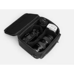 GRAMS(28) รุ่น Camera Cube Pro (Medium) - กระเป๋าใส่กล้อง - สี Black