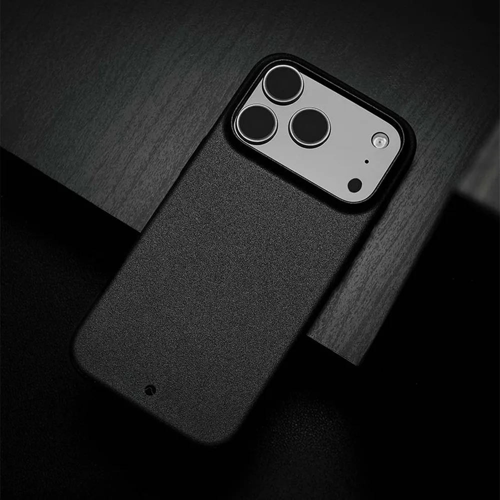 Caudabe รุ่น Veil - เคส iPhone 17 Pro - สี Black 6 Caudabe รุ่น Veil - เคส iPhone 17 Pro - สี Black - Image 6