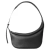 GRAMS(28) รุ่น 192 Essential Half Moon Bag - กระเป๋าสะพายข้าง - สี Black Pebbled