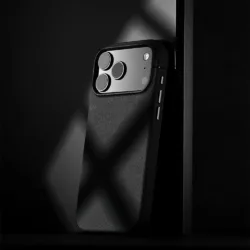 Caudabe รุ่น Sheath (Open) - เคส iPhone 17 Pro - สี Black 22 Caudabe รุ่น Sheath (Open) - เคส iPhone 17 Pro - สี Black