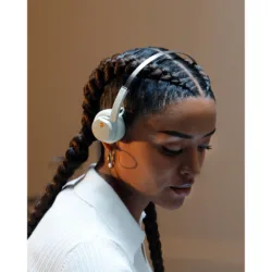 [Pre-Order] Mondo รุ่น Freestyle Headphone - หูฟัง Headphone ไร้สาย - สี Greige
