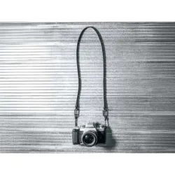 GRAMS(28) รุ่น Leather Lanyard (12mm) - สายสะพายเสริม - สี Navy Blue Pebbled