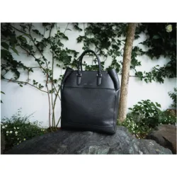 GRAMS(28) รุ่น 185 Vertical Tote - กระเป๋าโท้ท - สี Black 17 GRAMS(28) รุ่น 185 Vertical Tote - กระเป๋าโท้ท - สี Black