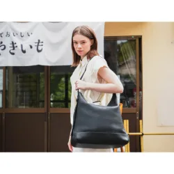GRAMS(28) รุ่น 193 Hobo Bag - กระเป๋าถือ - สี Black