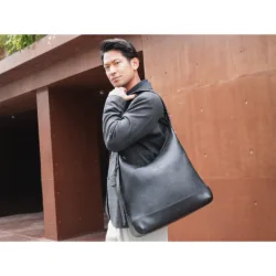 GRAMS(28) รุ่น 193 Hobo Bag - กระเป๋าถือ - สี Black