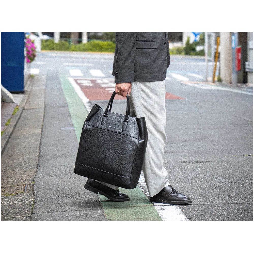GRAMS(28) รุ่น 185 Vertical Tote - กระเป๋าโท้ท - สี Black 7 GRAMS(28) รุ่น 185 Vertical Tote - กระเป๋าโท้ท - สี Black - Image 7