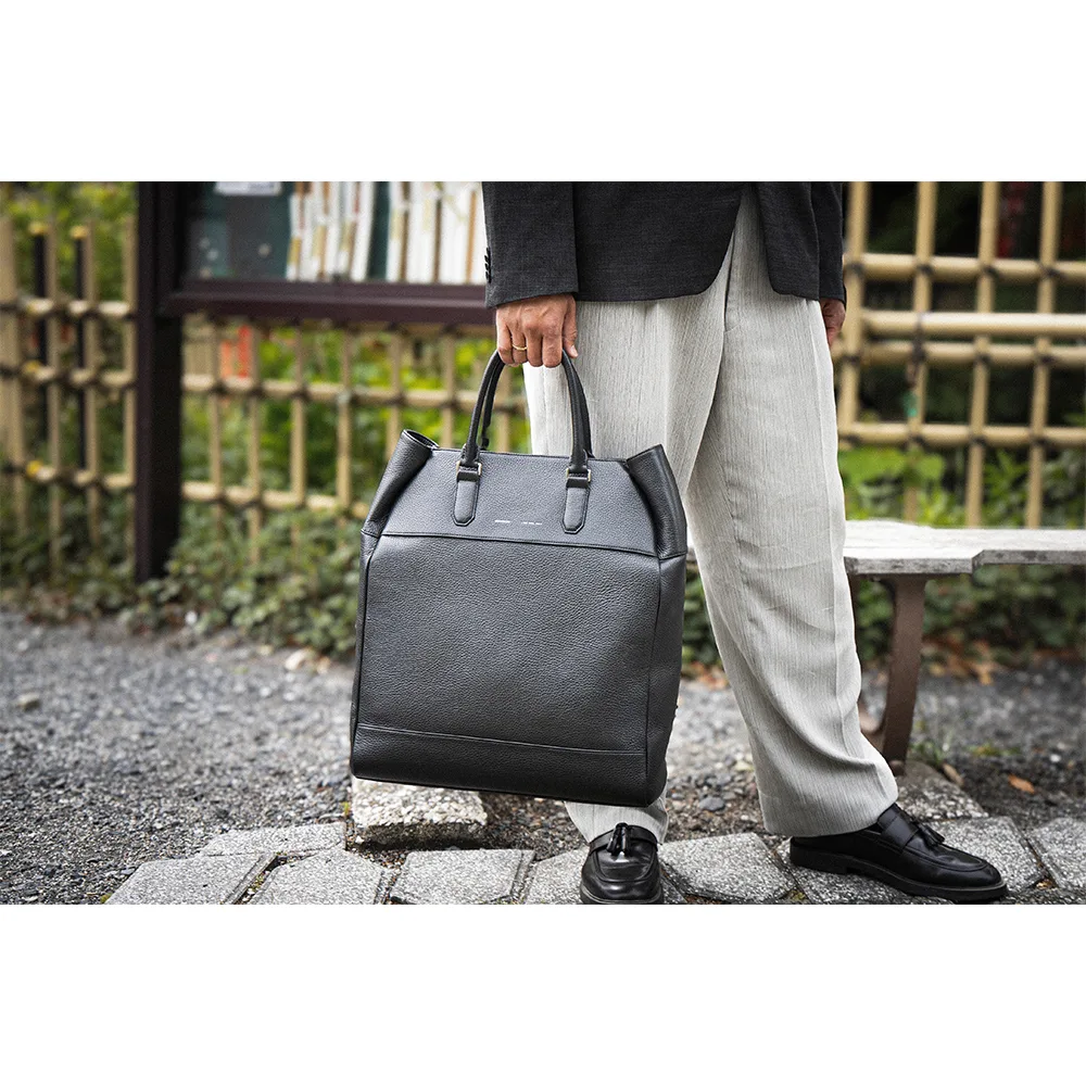 GRAMS(28) รุ่น 185 Vertical Tote - กระเป๋าโท้ท - สี Black 6 GRAMS(28) รุ่น 185 Vertical Tote - กระเป๋าโท้ท - สี Black - Image 6