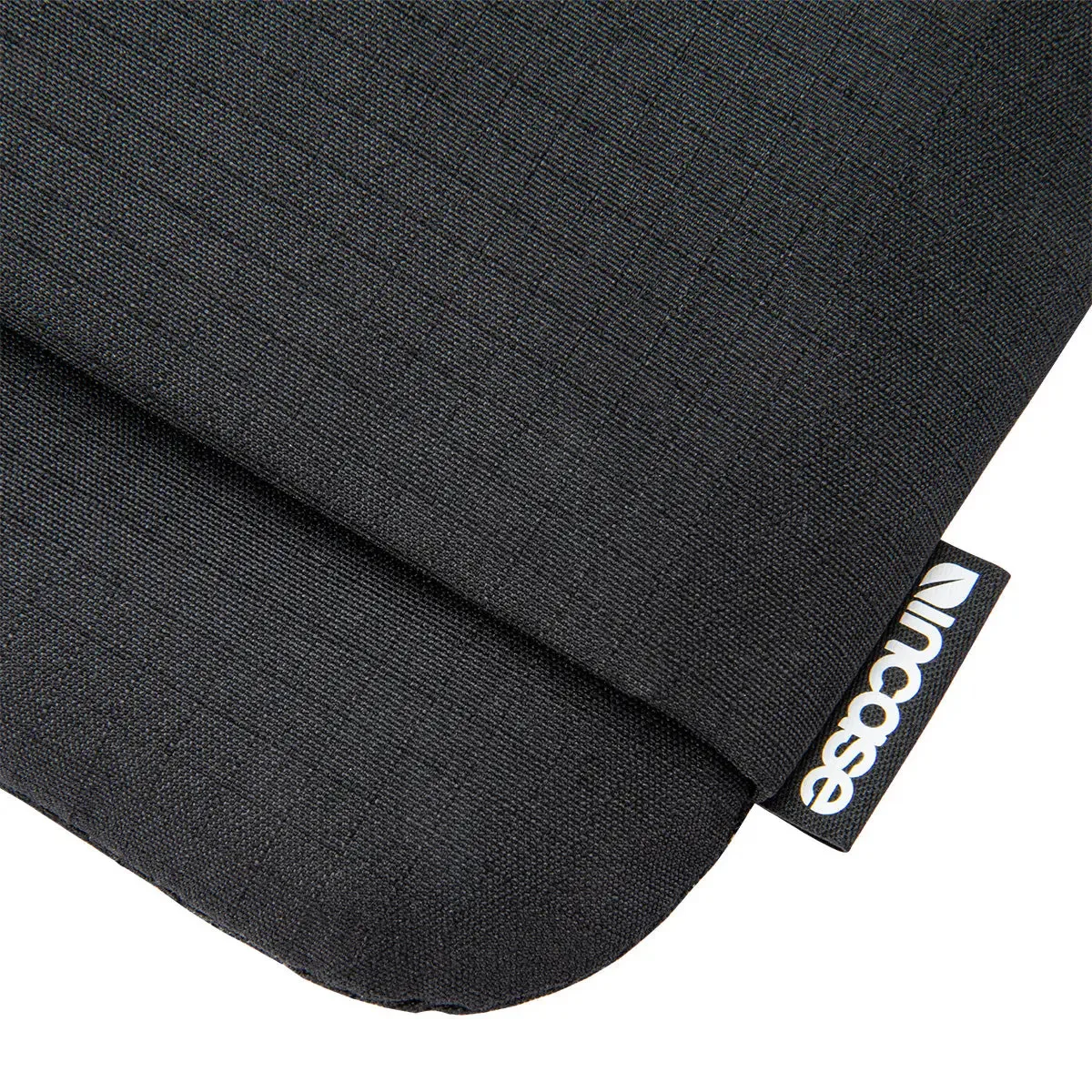Incase รุ่น Go Sleeve - ซองใส่แล็ปท็อป Laptop 16" - สี Black 8 Incase รุ่น Go Sleeve - ซองใส่แล็ปท็อป Laptop 16" - สี Black - Image 8