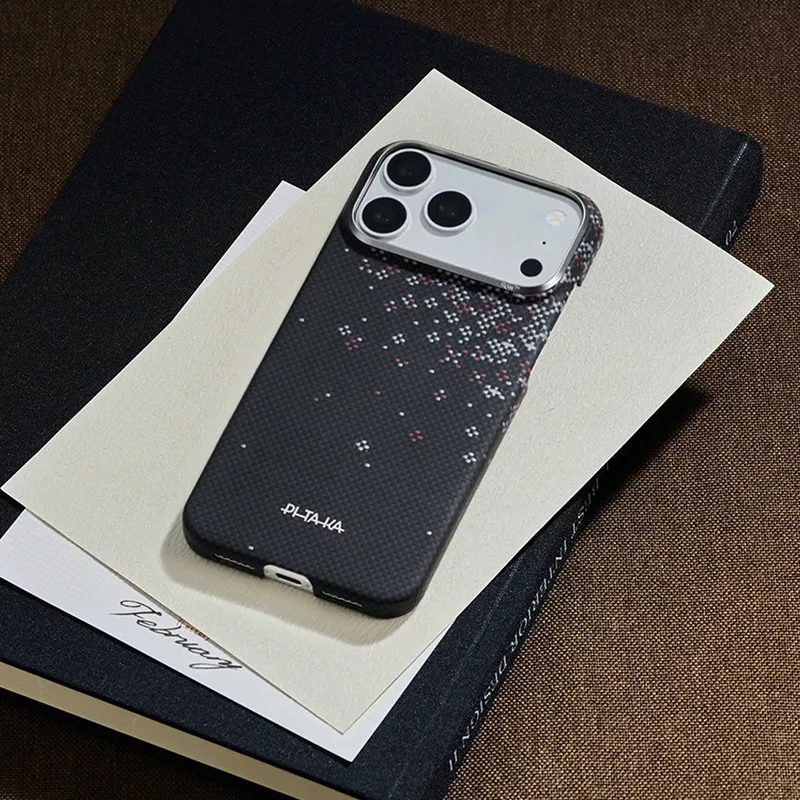 Pitaka รุ่น Sakura Hours Edge Case - เคส iPhone 17 Pro - สี Midnight Black 7 Pitaka รุ่น Sakura Hours Edge Case - เคส iPhone 17 Pro - สี Midnight Black - Image 7