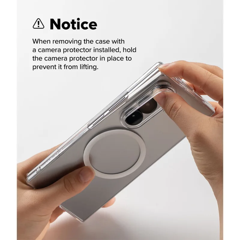 Ringke รุ่น Slim Magnetic - เคส Galaxy Z Fold 8 Ultra - สี Clear