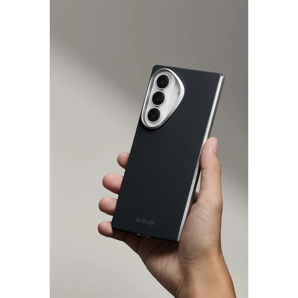 Pitaka รุ่น Edge Case (Aaron Button) - เคสฝาหลัง Galaxy Z Fold 8 Ultra - สี Black/Grey 18 Pitaka รุ่น Edge Case (Aaron Button) - เคสฝาหลัง Galaxy Z Fold 8 Ultra - สี Black/Grey - Image 18