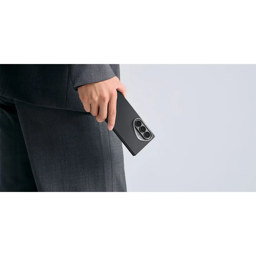 Pitaka รุ่น Edge Case (Aaron Button) - เคสฝาหลัง Galaxy Z Fold 8 Ultra - สี Black/Grey 14 Pitaka รุ่น Edge Case (Aaron Button) - เคสฝาหลัง Galaxy Z Fold 8 Ultra - สี Black/Grey - Image 14