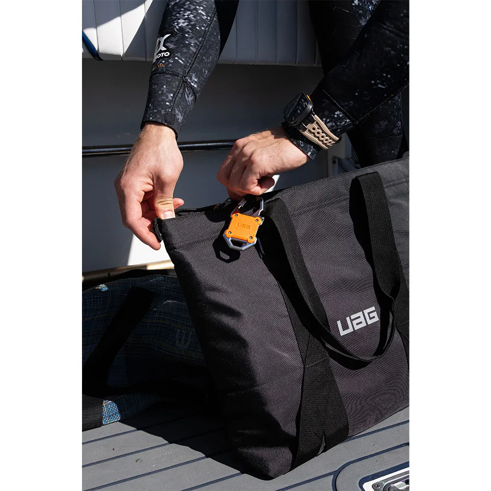 UAG รุ่น DRYOUT® Tech Tote - กระเป๋าโท้ท - สี Black 18 UAG รุ่น DRYOUT® Tech Tote - กระเป๋าโท้ท - สี Black - Image 18