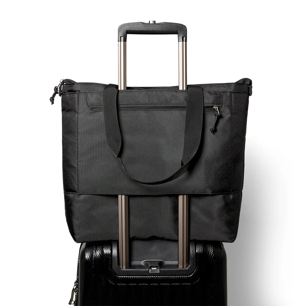 UAG รุ่น DRYOUT® Tech Tote - กระเป๋าโท้ท - สี Black 5 UAG รุ่น DRYOUT® Tech Tote - กระเป๋าโท้ท - สี Black - Image 5