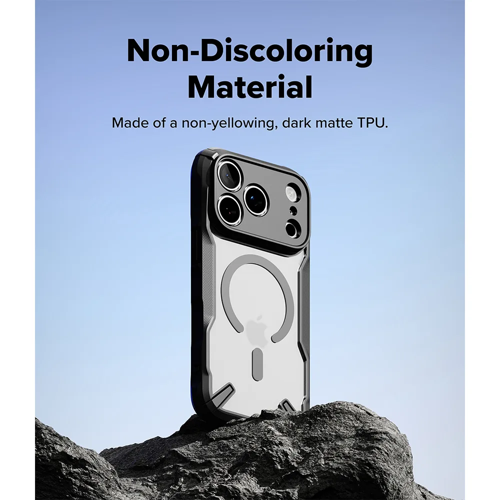 Ringke รุ่น Fusion X (MagSafe) - เคส iPhone 18 Pro Max / 17 Pro Max - สี Black 6 Ringke รุ่น Fusion X (MagSafe) - เคส iPhone 18 Pro Max / 17 Pro Max - สี Black - Image 6