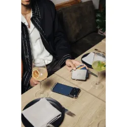 Arc รุ่น Vault Wallet - ที่เก็บบัตร - สี Onyx Black 19 Arc รุ่น Vault Wallet - ที่เก็บบัตร - สี Onyx Black