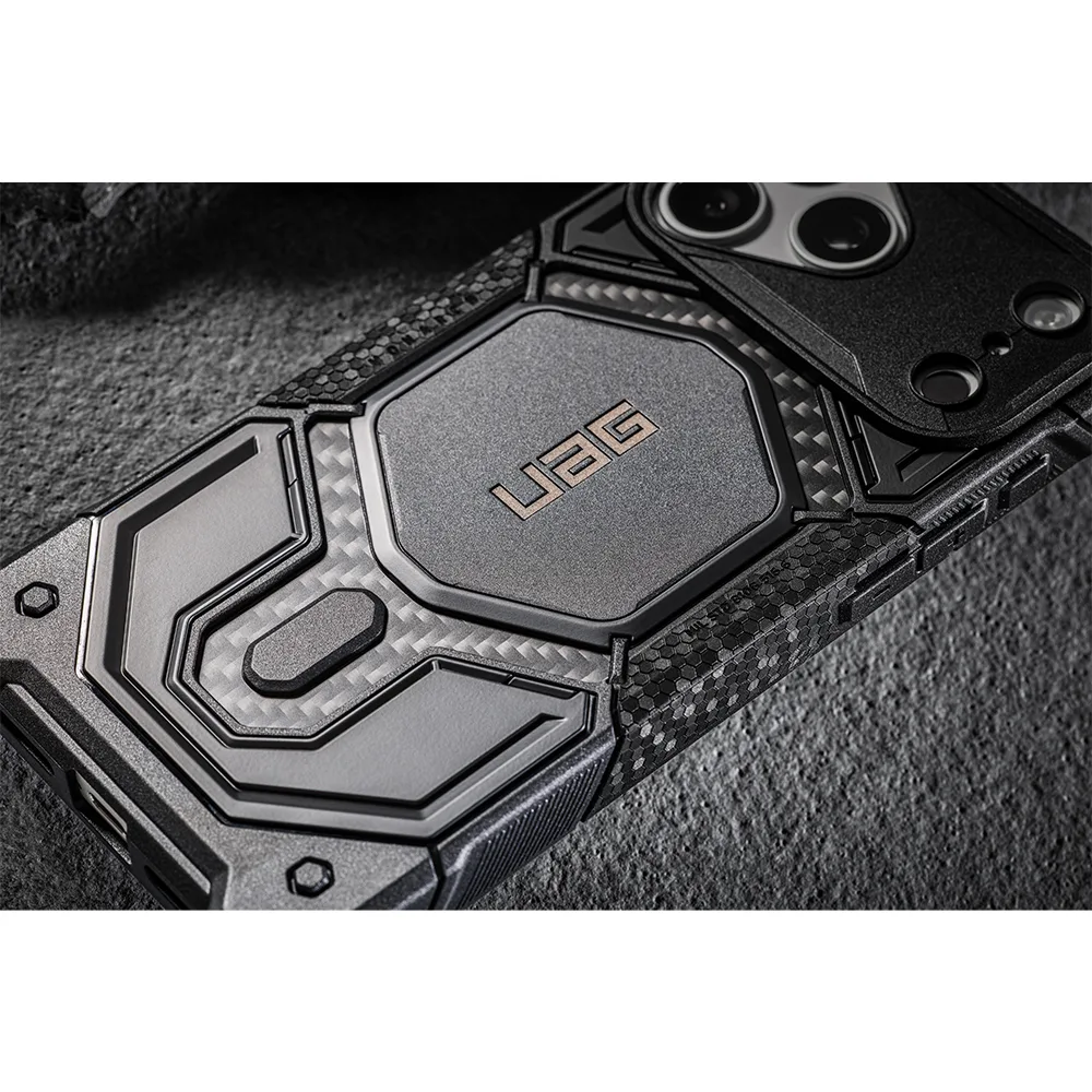 UAG รุ่น Monarch Pro (No Cap) - เคส iPhone 17 Pro / 18 Pro - สี Carbon Fiber - Image 12