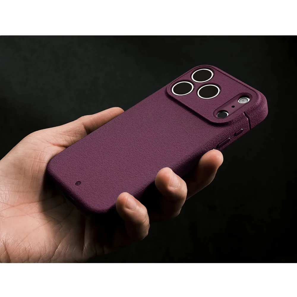 Caudabe รุ่น Sheath (Precise) - เคส iPhone 18 Pro / 17 Pro - สี Almandine 9 Caudabe รุ่น Sheath (Precise) - เคส iPhone 18 Pro / 17 Pro - สี Almandine - Image 9