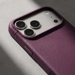 Caudabe รุ่น Sheath (Open) - เคส iPhone 18 Pro / 17 Pro - สี Almandine