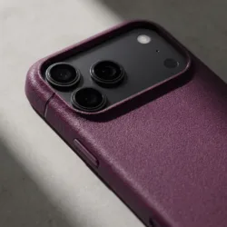 Caudabe รุ่น Sheath (Open) - เคส iPhone 18 Pro / 17 Pro - สี Almandine