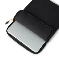 UAG รุ่น Scout Sleeve - ซองใส่ MacBook Neo 13" - สี Black/Grey 7 UAG รุ่น Scout Sleeve - ซองใส่ MacBook Neo 13" - สี Black/Grey