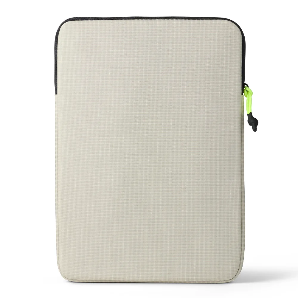 UAG รุ่น Scout Sleeve - ซองใส่ MacBook Neo 13" - สี Greige/ Active Neon 3 UAG รุ่น Scout Sleeve - ซองใส่ MacBook Neo 13" - สี Greige/ Active Neon - Image 3