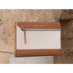 GRAMS(28) รุ่น 127 Folio Clutch Canvas (La Siesta Collection) - กระเป๋าคลัทช์ - สี Lion